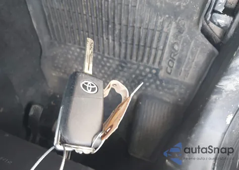 2022 Toyota Corolla Se z USA, uszkodzony, nr VIN JTDS4MCE2NJ091981